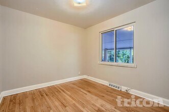 1265 S Fenton St in Lakewood, CO - Building Photo - Building Photo