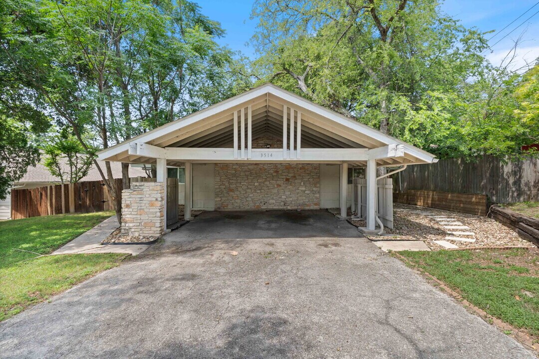3514 Southridge Dr in Austin, TX - Building Photo