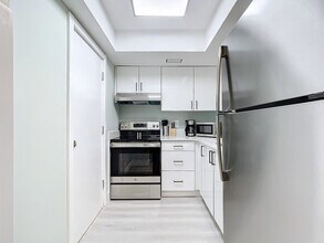 1336 SE 13th Terrace in Fort Lauderdale, FL - Building Photo - Building Photo