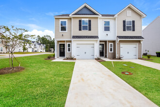 236 Satin Walnut Wy in Columbia, SC - Foto de edificio - Building Photo