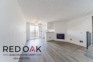 8309 Cedros Ave, Unit 207 in Los Angeles, CA - Building Photo