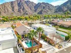 53220 Avenida Navarro in La Quinta, CA - Foto de edificio - Building Photo