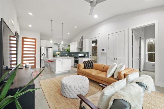 property at 1703 Perez St