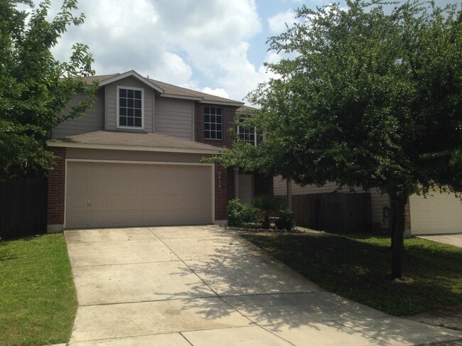 property at 6614 Buckhorn Cliff