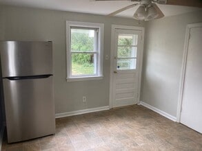 922 Kingsman Rd in Upper Chichester, PA - Building Photo - Building Photo