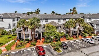 725 SW 148th Ave in Sunrise, FL - Building Photo