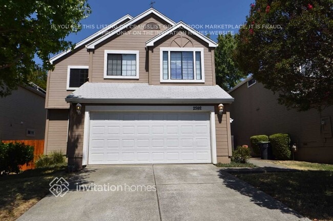 property at 2592 Clipper Ln