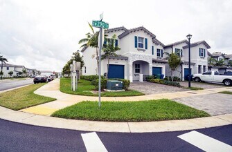 16222 SW 290th Terrace in Homestead, FL - Building Photo - Building Photo