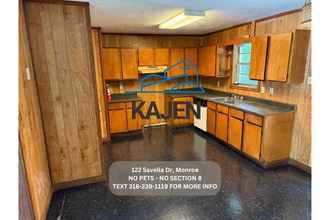 22 Savella Dr in Monroe, LA - Building Photo - Building Photo