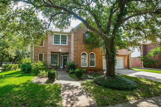 property at 1803 Red Bud Ln