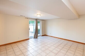 2334 Rosegarden Dr in St. Louis, MO - Building Photo - Building Photo