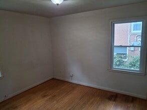 1015 Montgomery St NW in Blacksburg, VA - Building Photo - Building Photo