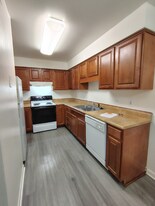 600 Reusens Rd in Lynchburg, VA - Building Photo