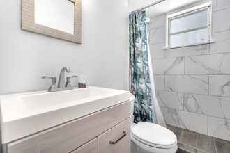 261 SW 15th St in Dania Beach, FL - Building Photo - Building Photo