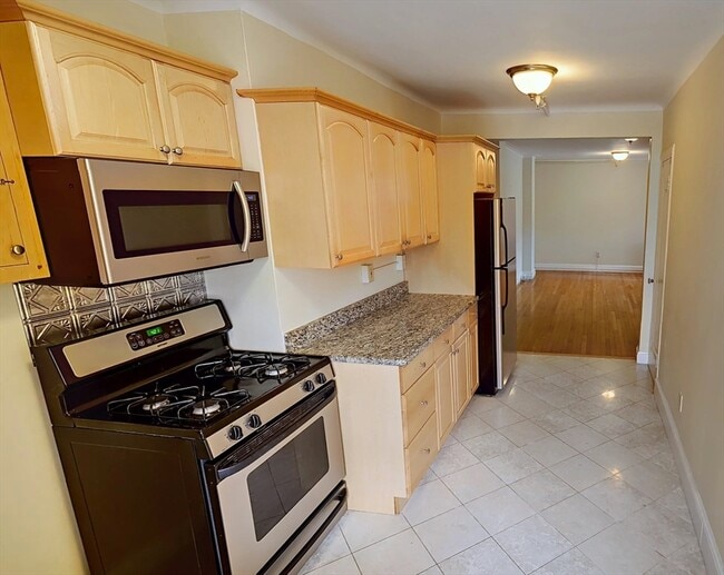 1370 Beacon St, Unit 803, Unit 803