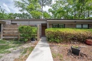 3409 NW 52nd Terrace in Gainesville, FL - Building Photo