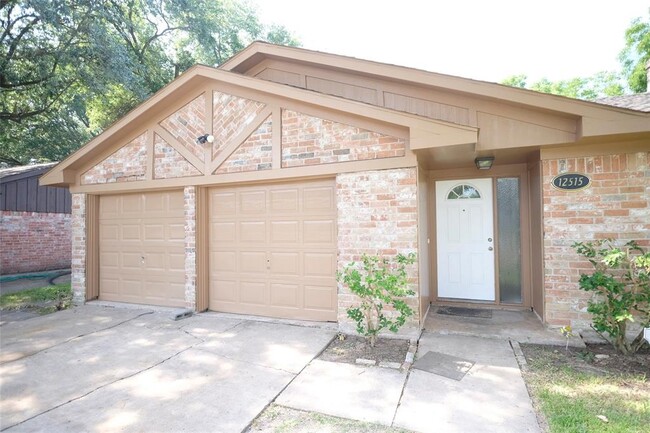 12515 Bexley Dr in Houston, TX - Building Photo - Building Photo