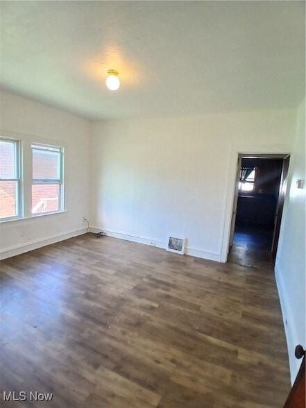 528 E Indianola Ave, Unit down in Youngstown, OH - Building Photo - Building Photo