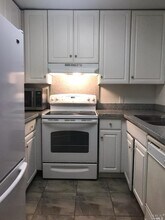 19 Redwood Ct in Santa Rosa, CA - Building Photo - Building Photo