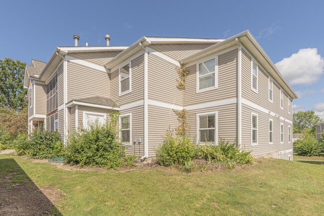 property at 1324 Heatherwood Ln
