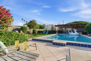 4715 N 68th St in Scottsdale, AZ - Building Photo