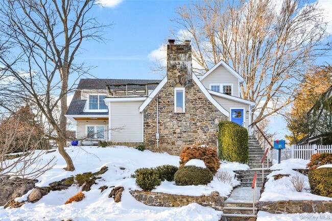 property at 21 Kenmare Rd