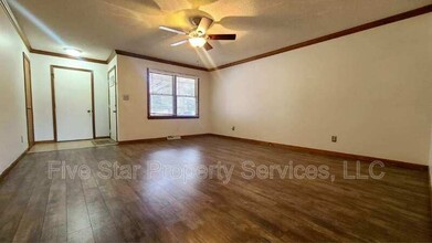 117 Exeter Ct in Springfield, IL - Building Photo - Building Photo