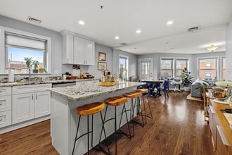 297 D St in Boston, MA - Building Photo - Building Photo