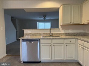 205 Merrill Ct in Stafford, VA - Building Photo - Building Photo