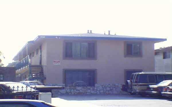 16849 Passage Ave in Paramount, CA - Building Photo