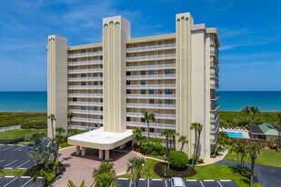 Miramar Condominium in Jensen Beach, FL - Building Photo