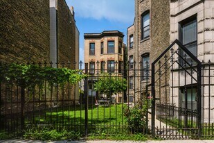 3140 N Kenmore Ave in Chicago, IL - Building Photo