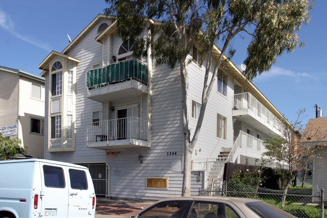 1344 Molino Ave in Long Beach, CA - Foto de edificio