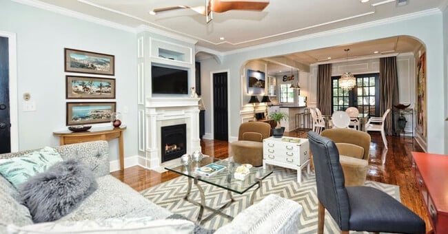 600 Hermitage Ct in Charlotte, NC - Foto de edificio - Building Photo