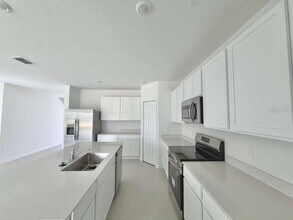 3354 Alexander Dr in Lake Wales, FL - Building Photo - Building Photo