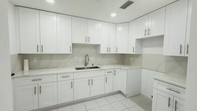 91 SW 80th Ave in Miami, FL - Building Photo - Building Photo