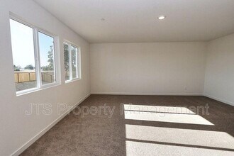 716 Franklin St in Lincoln, CA - Building Photo - Building Photo