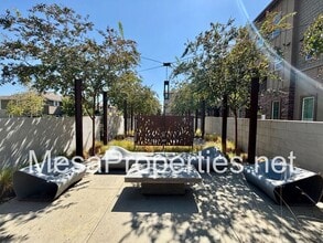 7462 Solstice Pl in Rancho Cucamonga, CA - Building Photo - Building Photo