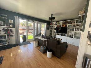 1625 Diamond St in San Diego, CA - Building Photo - Building Photo