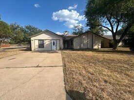 2601 Oak Meadow Dr in Round Rock, TX - Building Photo