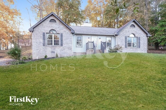 802 Red Hollow Dr in Springfield, TN - Building Photo