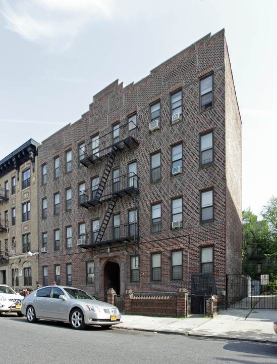 1392 Sterling Pl in Brooklyn, NY - Foto de edificio