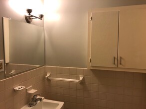 670 7th St W in St. Paul, MN - Building Photo - Building Photo