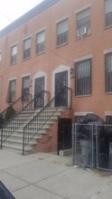 476 Cleveland St in Brooklyn, NY - Building Photo - Building Photo