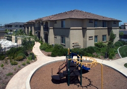 Terracina at Park Meadows in Elk Grove, CA - Foto de edificio