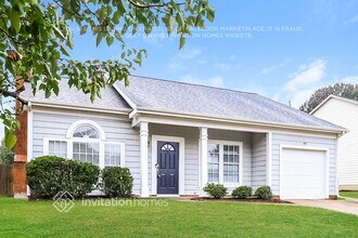 1101 Gretna Green Dr in Charlotte, NC - Building Photo - Building Photo