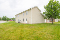 1413 Bodie Dr - 32