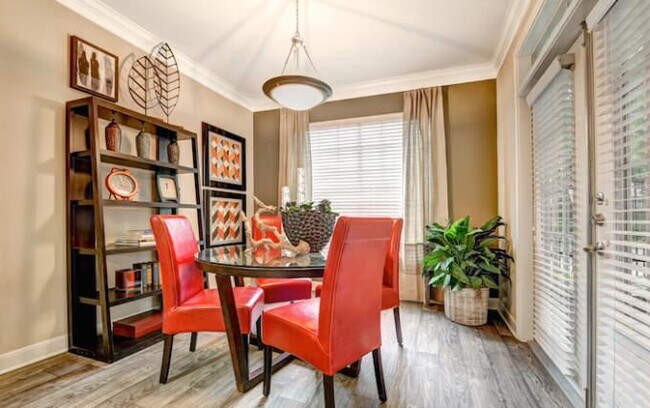 1200 Winrock Blvd in Houston, TX - Building Photo - Building Photo