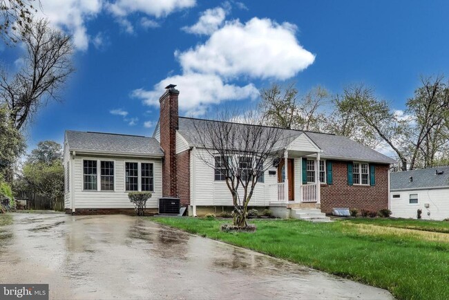 4006 Ridge Rd in Annandale, VA - Building Photo - Building Photo