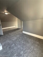 10527 Earle Ave in Cleveland, OH - Building Photo - Building Photo